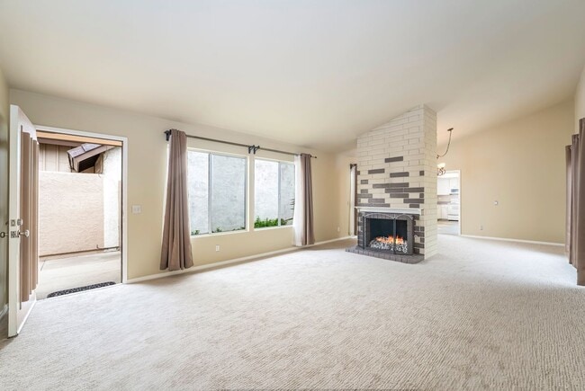 Photo - 2162 Sweetbriar Rd