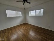 Photo - 12246 Oxnard St