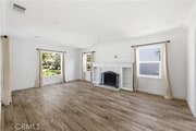 Photo - 2311 Valencia St N
