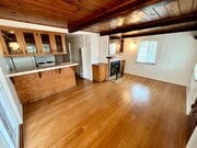 Photo - Beautiful, historic, Ocean Beach Cottage i...