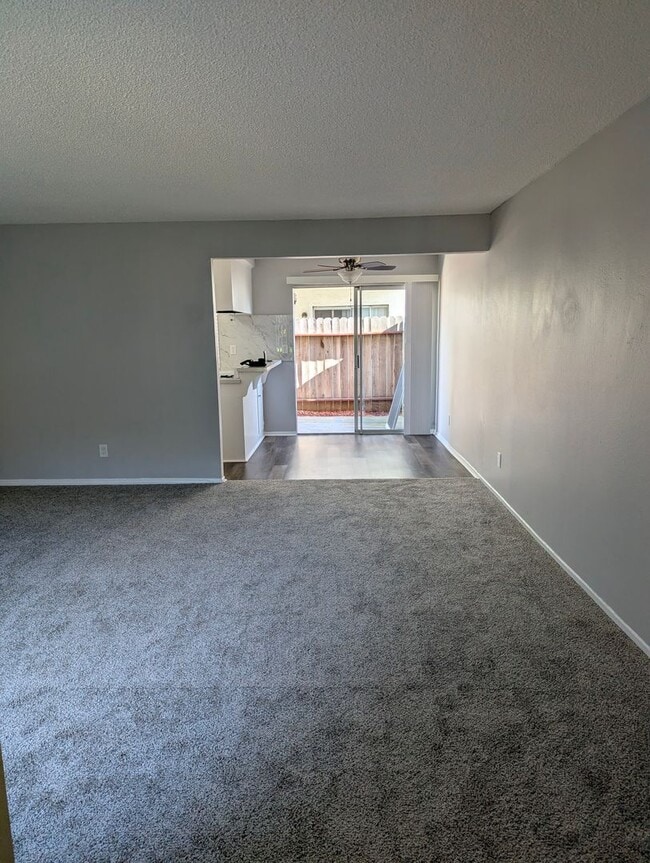 Photo - 17031 Pinehurst Ln Unit B