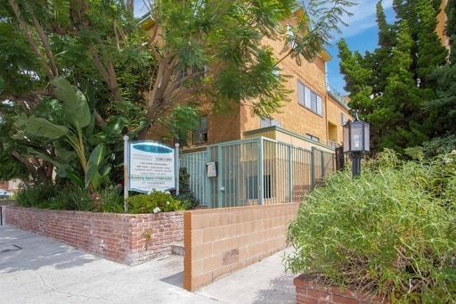 Photo - 1444 Centinela Ave Apartment Unit 6