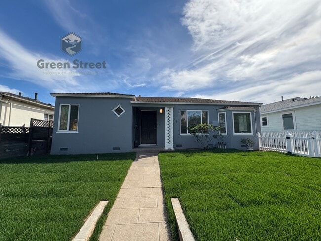 Photo - 1719 Oliver Ave