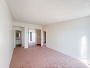 Photo - Sunny Spacious Upstairs Condo in Gated Bld...