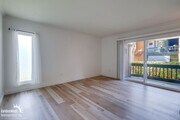 Photo - Stylish 2Bdm 1Ba Condo in the Waterbridge ...