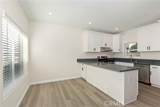 Photo - 3657 Mountain View Ave