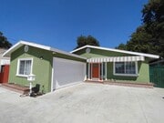 Photo - 627 E Woodbury Rd