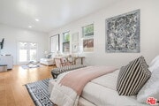 Photo - 3718 S Barrington Ave
