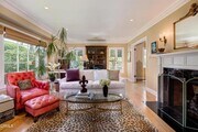 Photo - 807 N Doheny Dr House