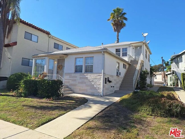 Building Photo - 7021 Flight Ave Unit 7021 Flight Ave