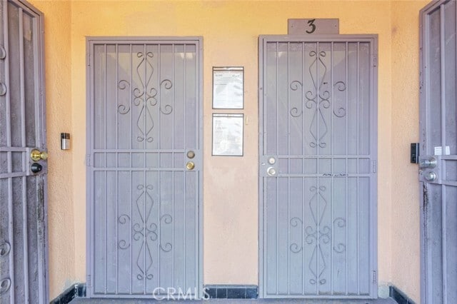 Photo - 2446 Cincinnati St