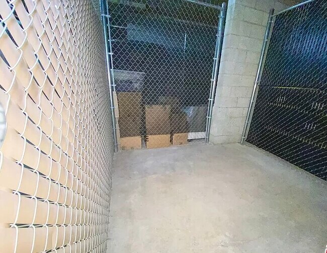 Photo - 171 N Church Ln