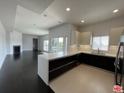 Photo - 1945 Overland Ave Apartment