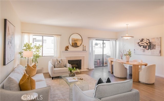 Building Photo - 1739 Federal Ave Unit 204