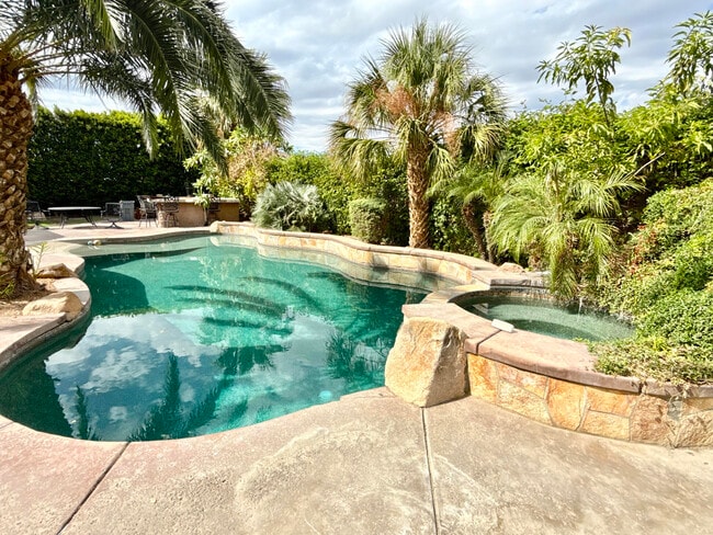 Photo - 82546 Tivoli Ct