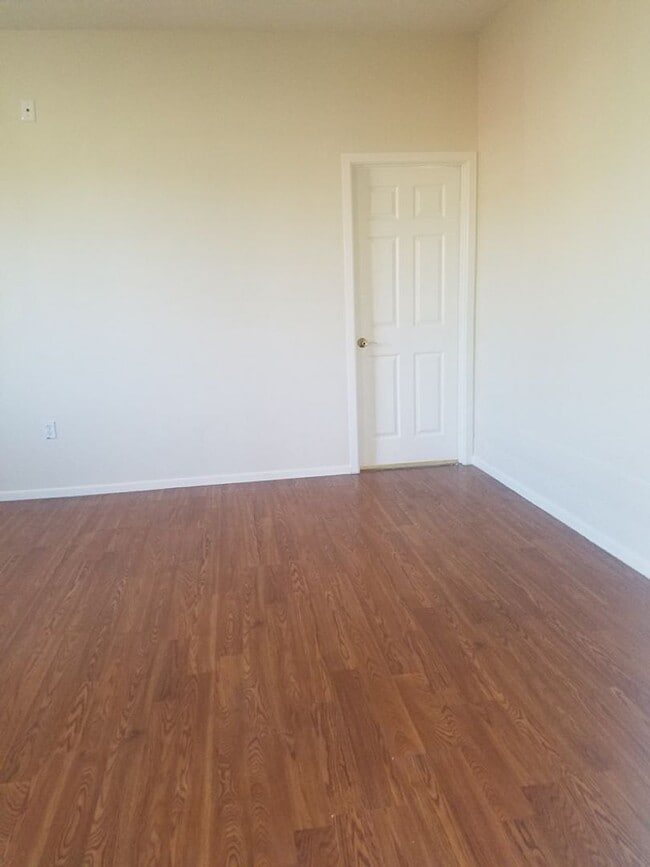 Photo - 11232 Fulmer Dr Unit Fulmer #B