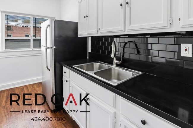 Photo - 687 Shatto Pl Unit 407