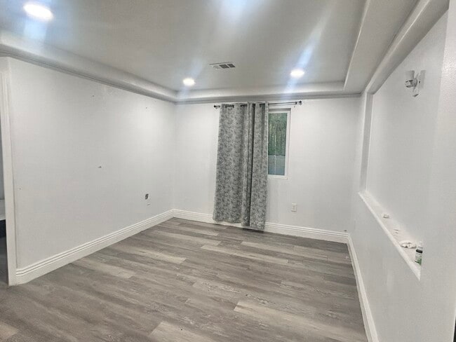 Photo - 8017 Laurel Ave