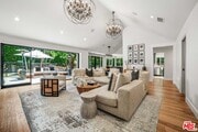 Photo - 2701 Roscomare Rd