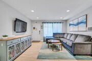 Photo - 2BR, 2BA UPGRADED CONDO DEL MAR! PET FRIEN... Unit 45