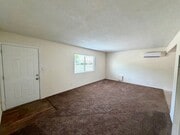 Photo - 711 E Oakland Ave