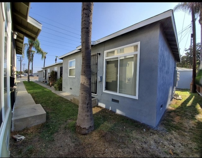 Photo - 16321 Prairie Ave Apartment Unit 16321