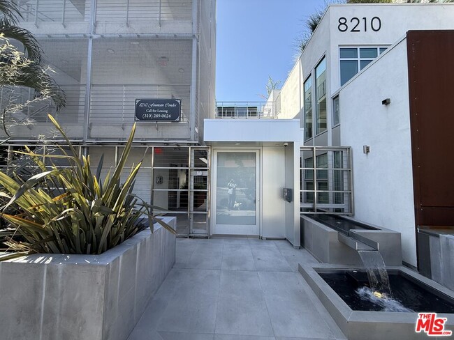 Photo - 8210 Fountain Ave Condo Unit 203