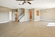 Photo - GORGEOUS 4+3 in Copperhill Area House