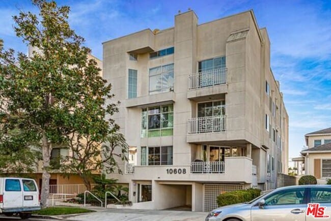 Building Photo - 10608 Wilkins Ave Unit 301 Rental