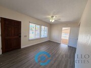 Photo - 2412 Chicago St