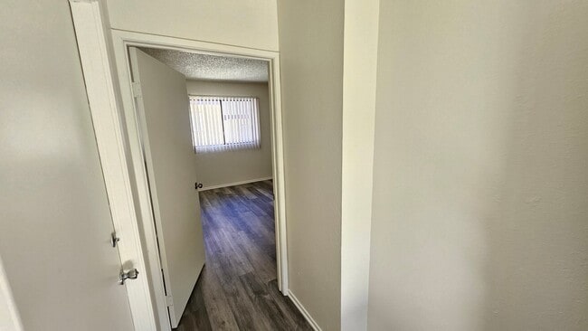 Photo - 2241 Florencita Dr W