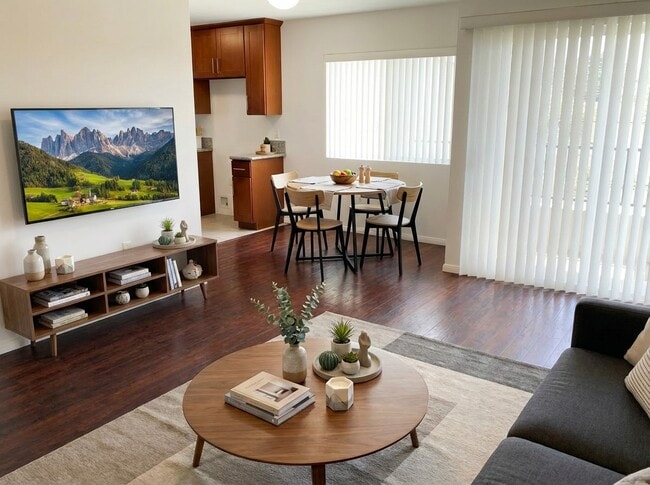 Photo - Fulton Apartments