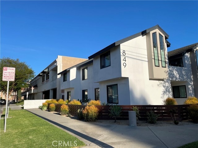 Photo - 849 N Van Ness Ave Unit 5