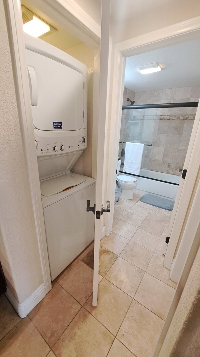 Photo - 3987 Nobel Dr Unit 337