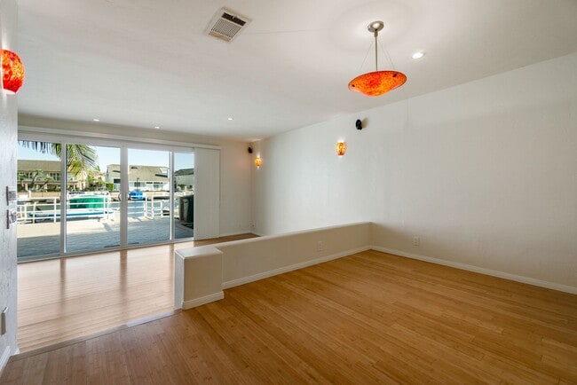 Photo - Stunning Waterfront Townhome in Huntington Beach!