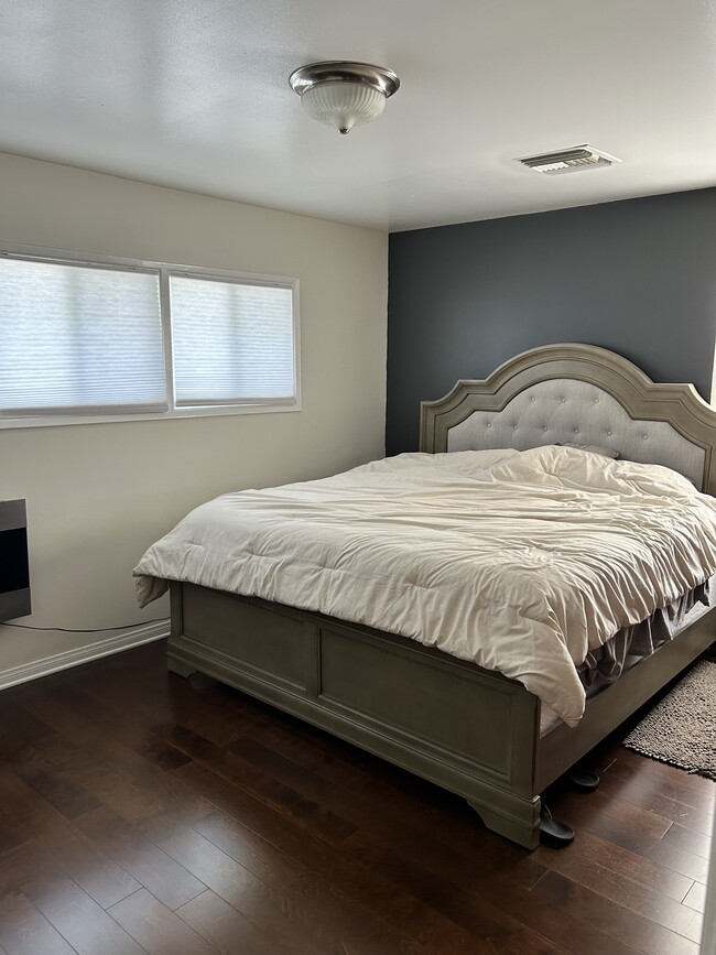 Photo - 6920 Chimineas Ave