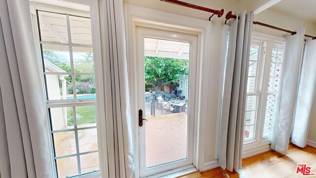 Photo - 19022 Sylvan St