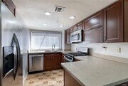 Photo - 105 Marguerita Ave Condo Unit D