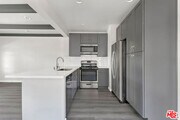 Photo - 1507 W 50th St Condo