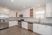 Photo - 2631 S La Salle Ave Townhome