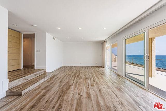 Building Photo - 18055 Coastline Dr Unit 2 Rental