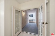 Photo - 1037 S Fedora St Unit 204