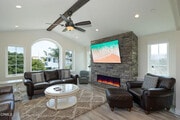 Photo - 2129 Piru Ave