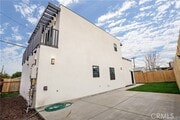Photo - 18060 Oxnard St House