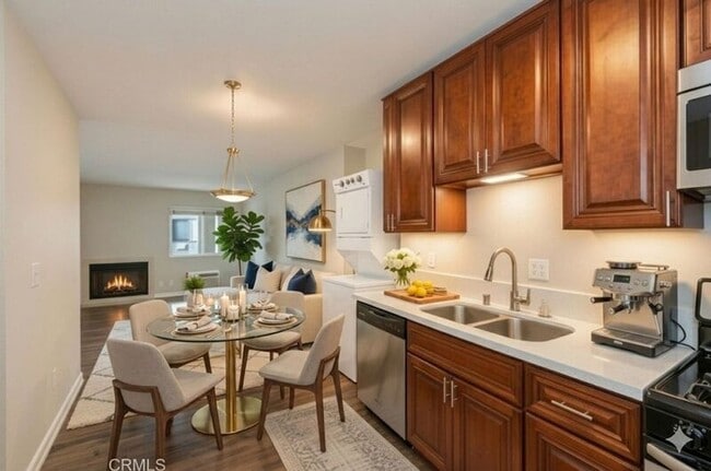 Photo - 6755 Mission Gorge Rd