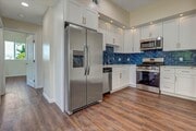 Photo - 17095 Kingsbury St Unit A – Upper-Level Suit