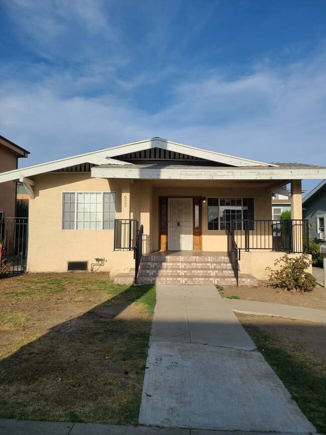 Building Photo - 522 N Hobart Blvd Unit 522 N. Hobart Bl. Rental