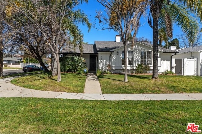 Photo - 12423 Martha St