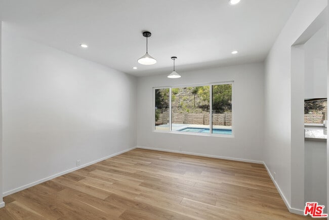 Photo - 3062 Arrowhead Dr