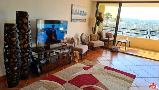 Photo - 4335 Marina City Dr Unit 340